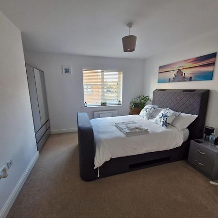 Modern Double Room With En-Suite, Parking & Fast Wifi - Close To Beach 桑盖特 外观 照片